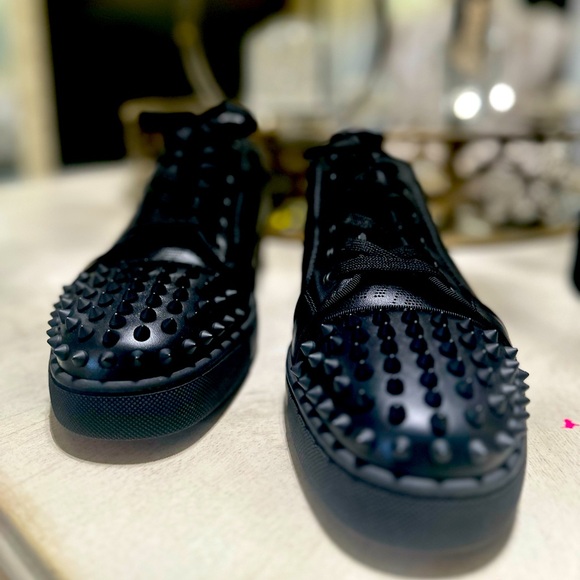 Men's Louis Junior Spiked Low-Top Sneakers - Picture 3 of 5